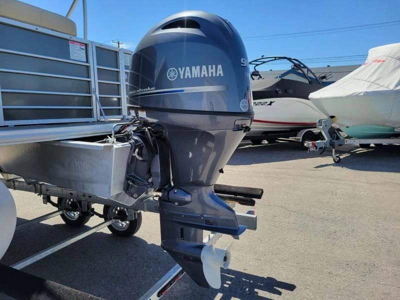 2019 Sylvan Mirage820 Gris alt