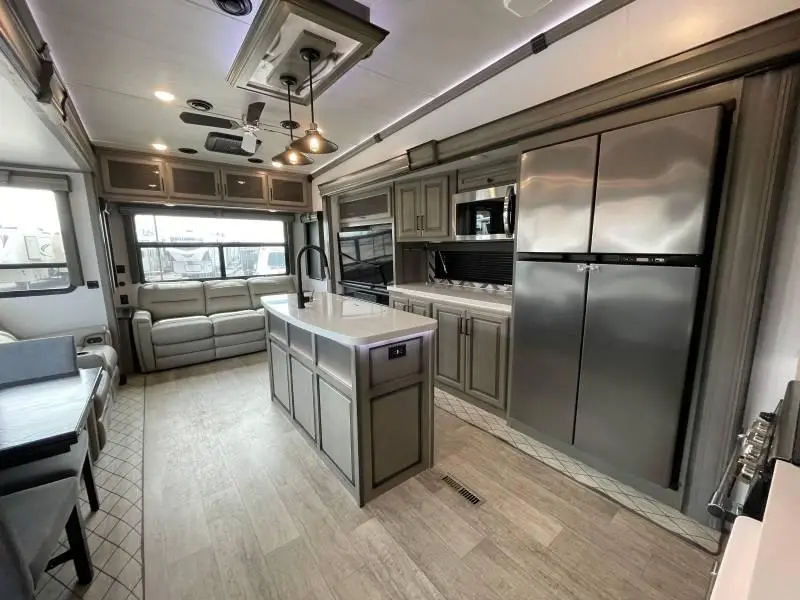 2022 Keystone RV Montana