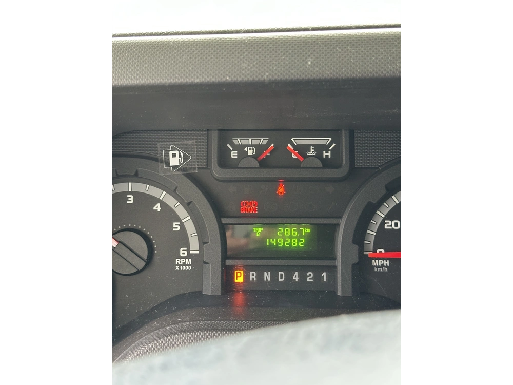 2018 Winnebago Minnie Winnie 31g alt