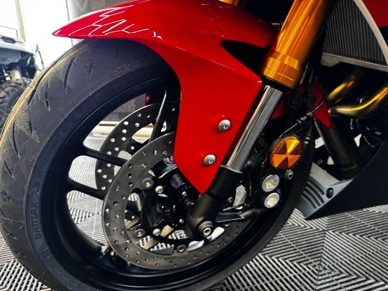 Yamaha Yzf-r7 70e Anniversaire 2026 alt