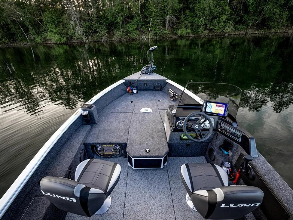 2025 Lund Boat Co 1775 Impact Xs alt