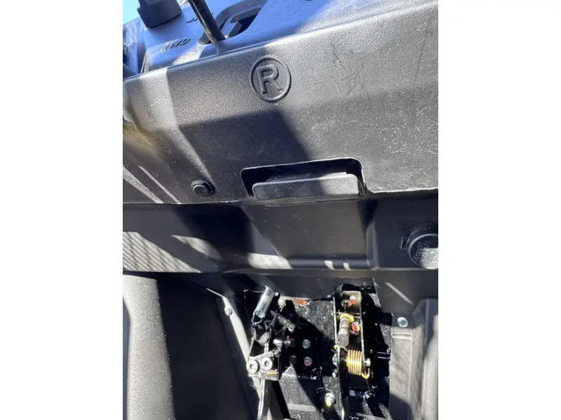 2026 Honda Pioneer 520 thumbnail 24