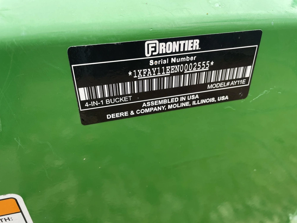 2022 John Deere 3039r alt