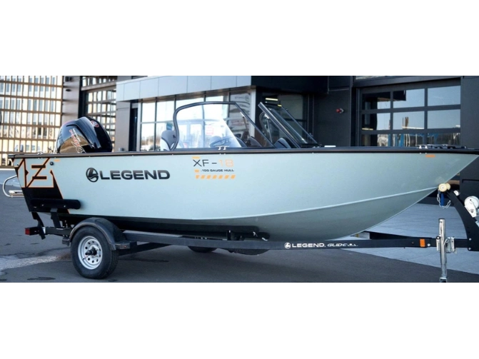 2027 Legend Boats 18 Xf alt