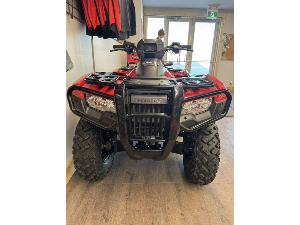 2026 Honda Rubicon 700 alt