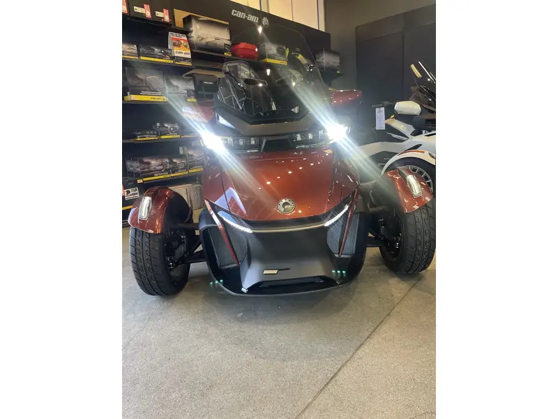2026 Can-Am RT SEA-TO-SKY (SE6)