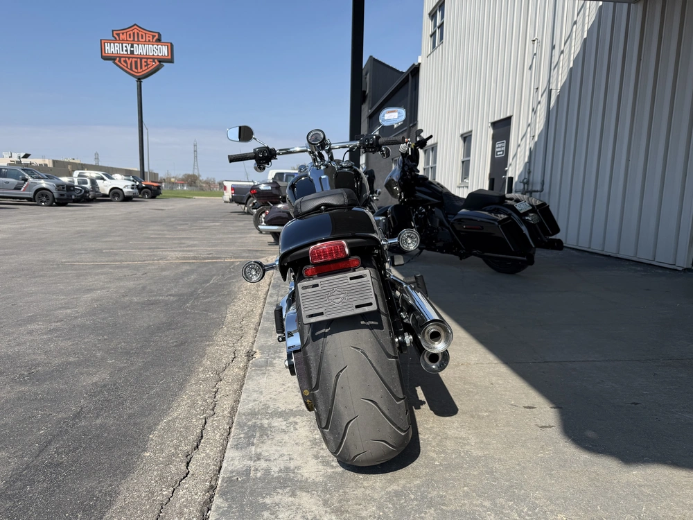 2026 Harley-davidson Breakout alt
