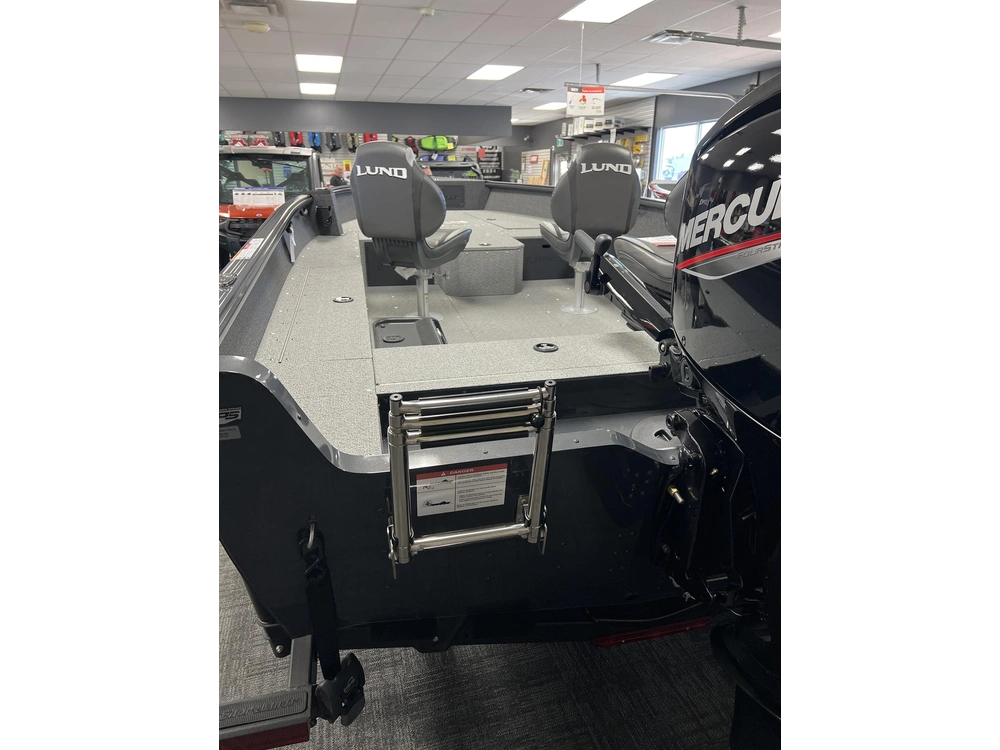 2026 Lund Boat Co 1800 Explorer Tiller alt