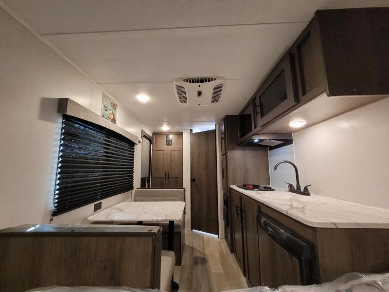 Coachmen Clipper 16fb 2022 alt