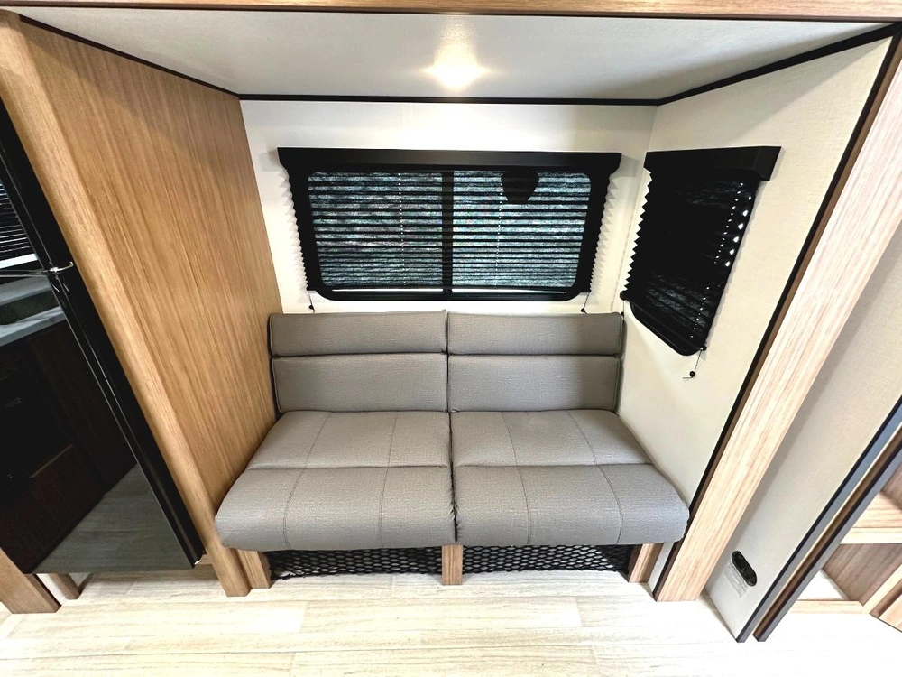 Keystone Rv Passport 210rkc 2026 alt