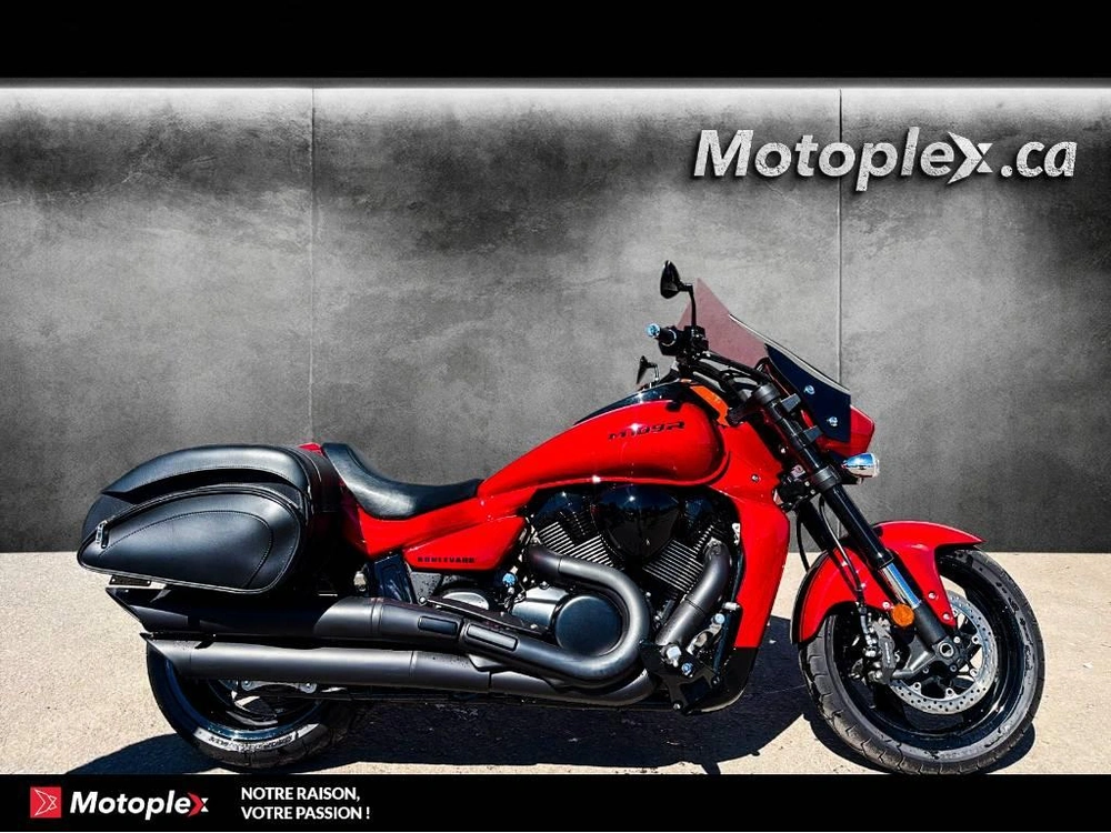 Suzuki M109r 2023 alt