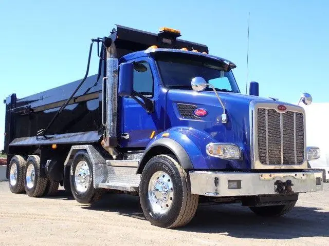 Peterbilt 567 2021
