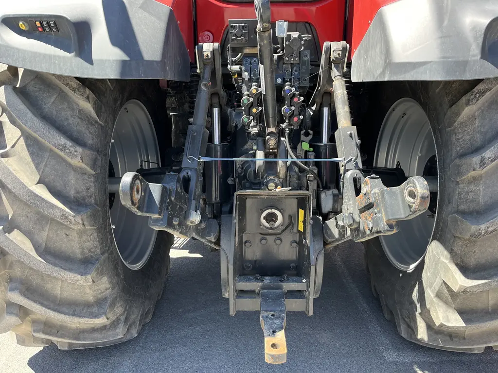 2024 Case IH Optum 300 CVX