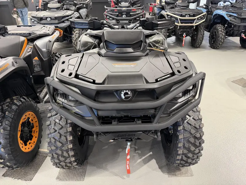 2026 Can-Am OUTLANDER BACKCOUNTRY 1000R thumbnail 6