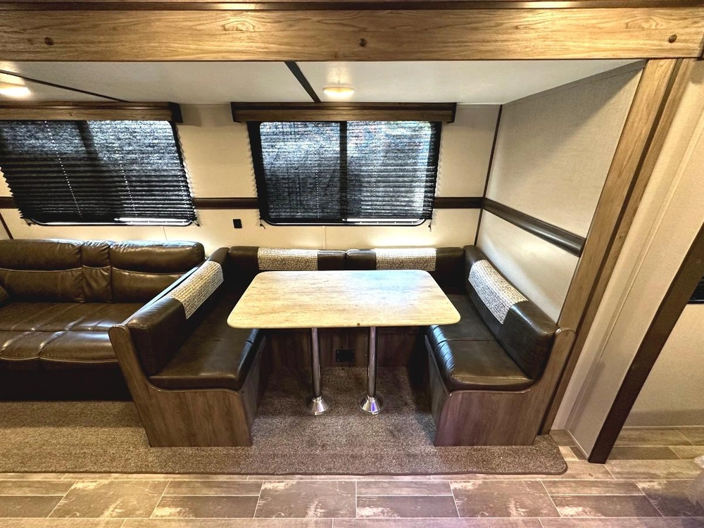 Crossroads Rv 280bh Zinger 2020 alt