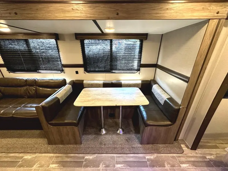 2020 Crossroads RV 280BH ZINGER thumbnail 25