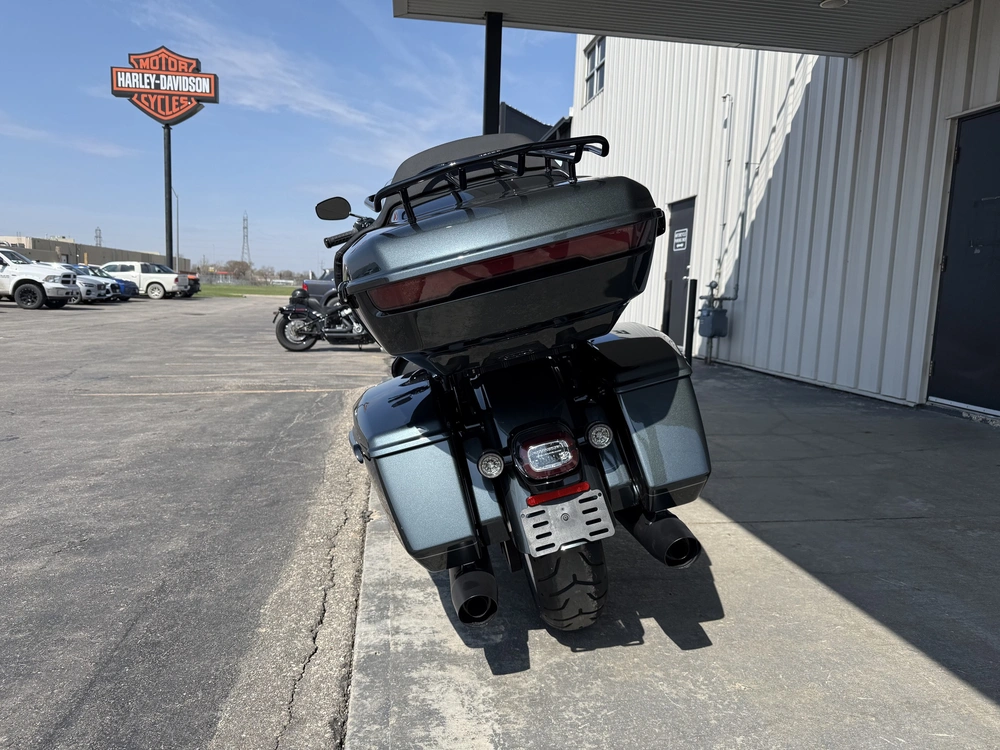2026 Harley-davidson Road Glide Limited alt