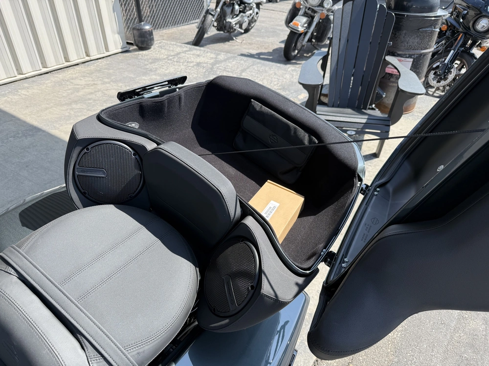 2026 Harley-davidson Road Glide Limited alt