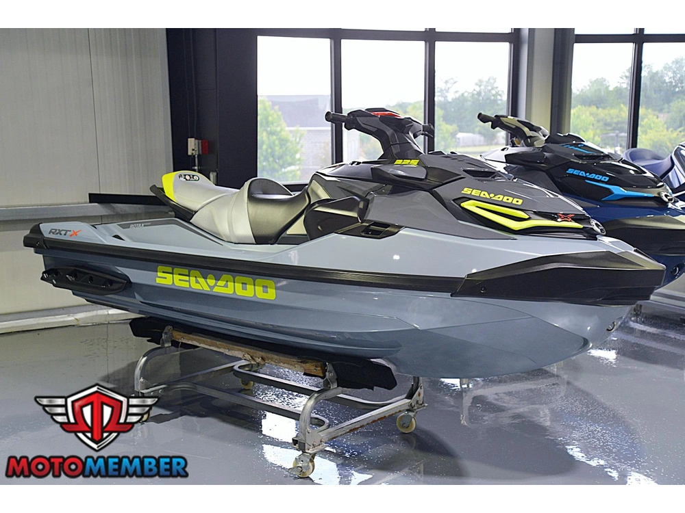 2024 Sea-doo Rxt-x™ 325 Ice Metal / Manta Green alt