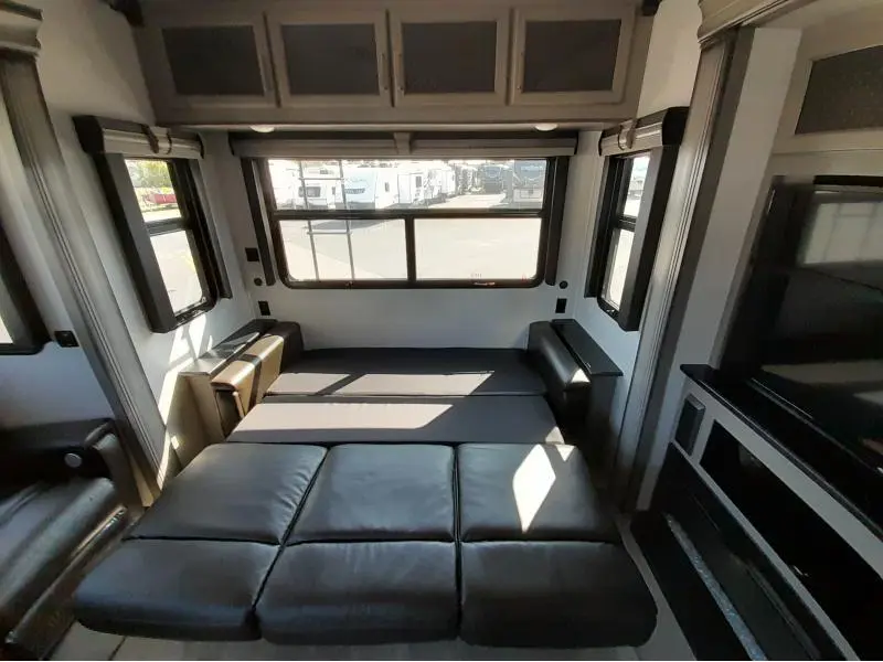 2021 Keystone RV Montana