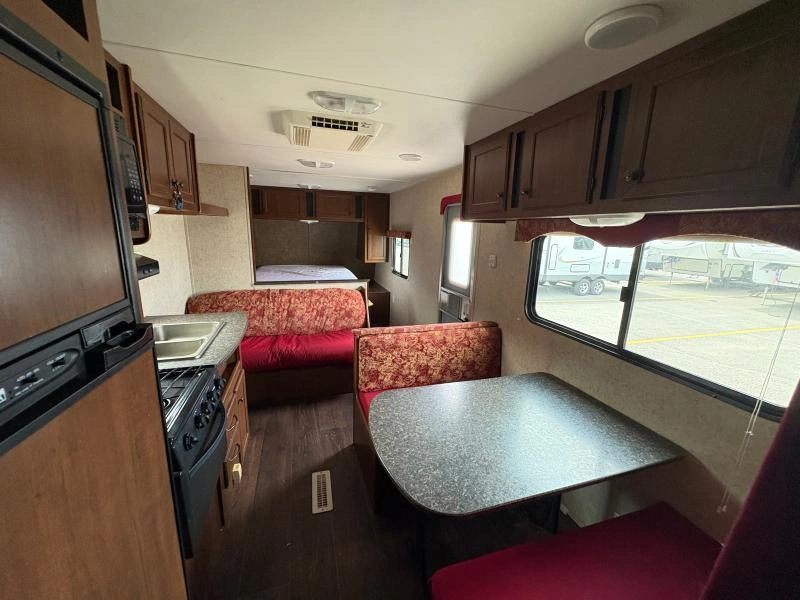 Heartland Pioneer 25bh 2014 alt