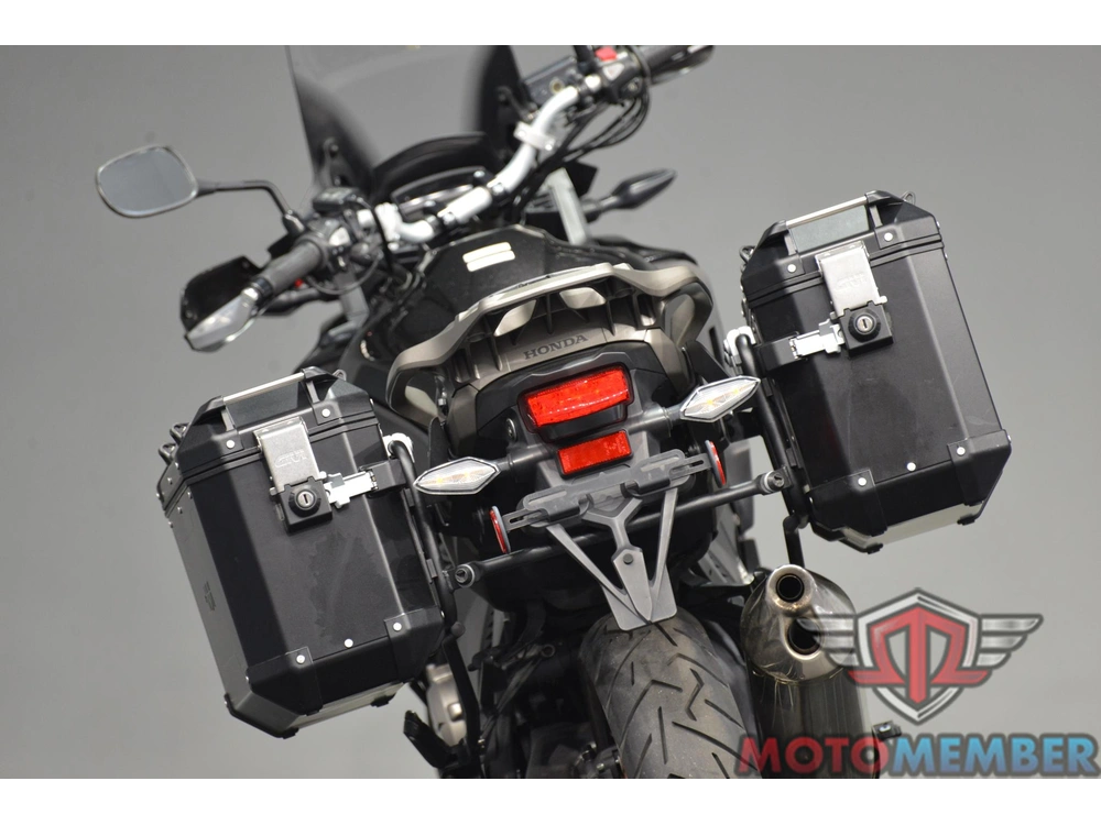 2016 Honda Vfr1200x alt