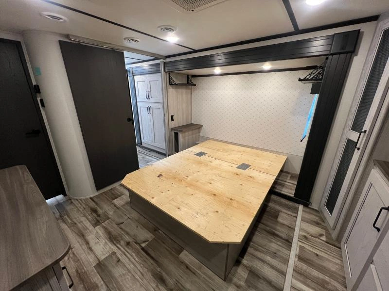 Keystone Rv Montana 295rl 2023 alt