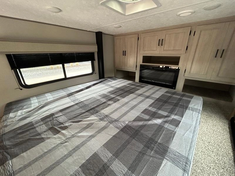 Coachmen Catalina 18rdl 2024 alt