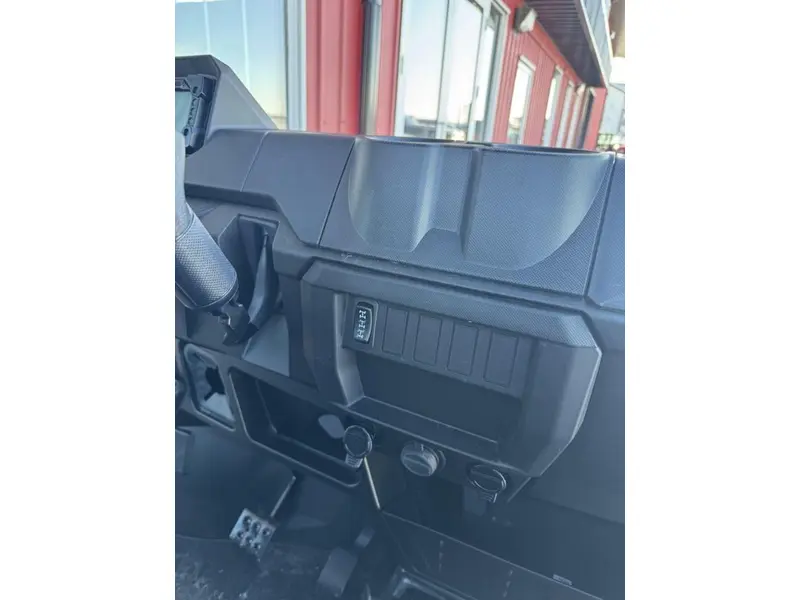 2026 Polaris Ranger 1000 Premium thumbnail 7