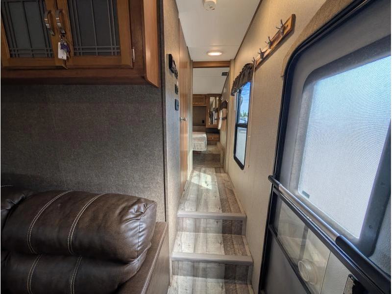 Keystone Rv Sprindale 302fwrk 2018 alt