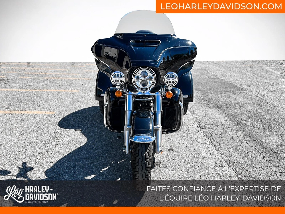 Harley-davidson Flhtcutg Tri Glide Ultra 2022 alt