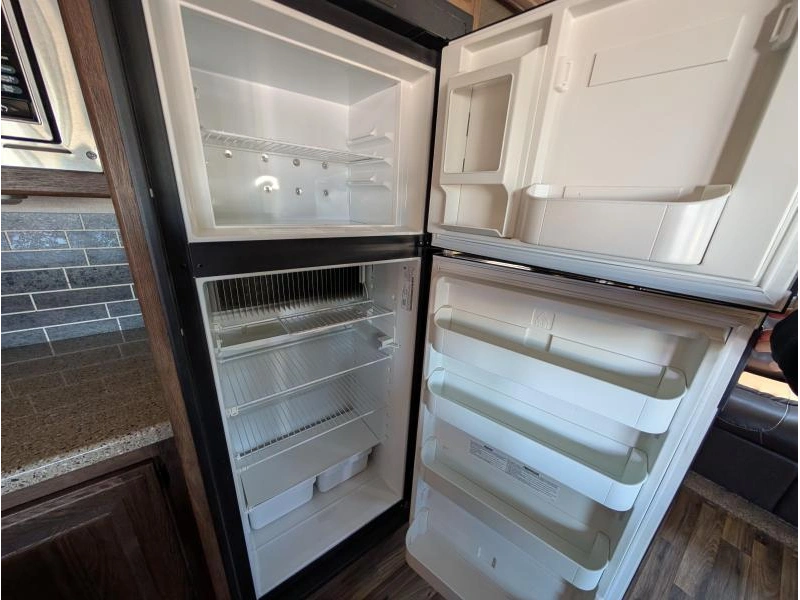 Keystone Rv Cougar 303rls 2016 alt