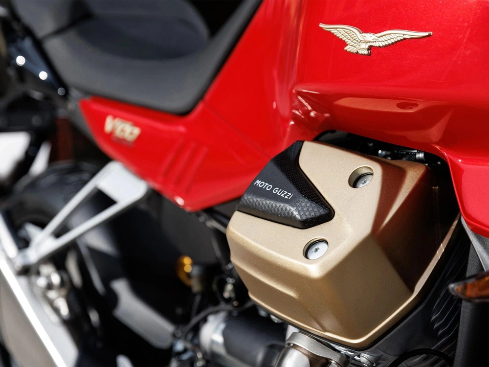 Moto Guzzi V100 Mandello S Wind Tunnel 2025 alt