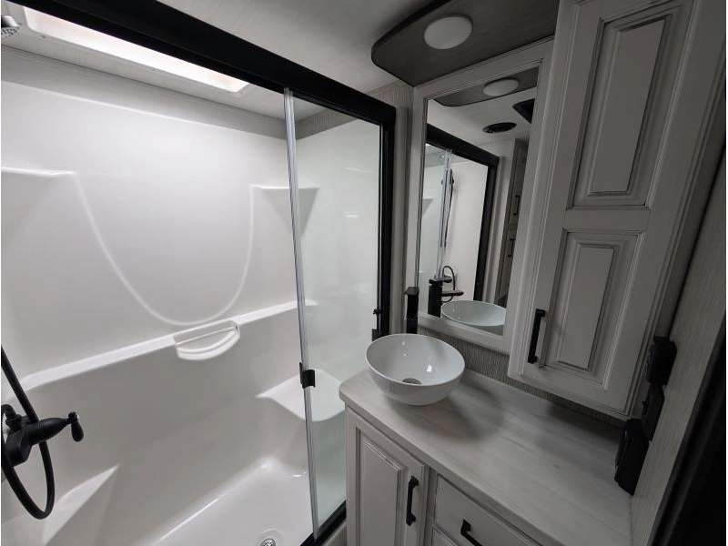 Keystone Rv Montana 3857br 2023 alt