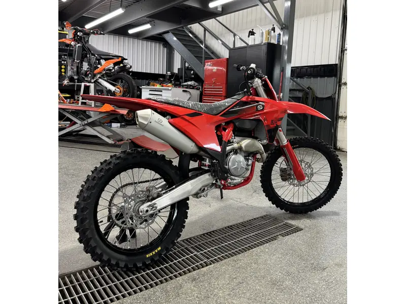 2026 GASGAS MC 250F thumbnail 2