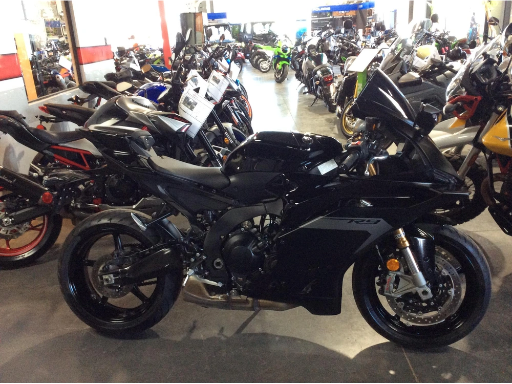 Yamaha R9 Abs Yzfr9asb 2025 alt
