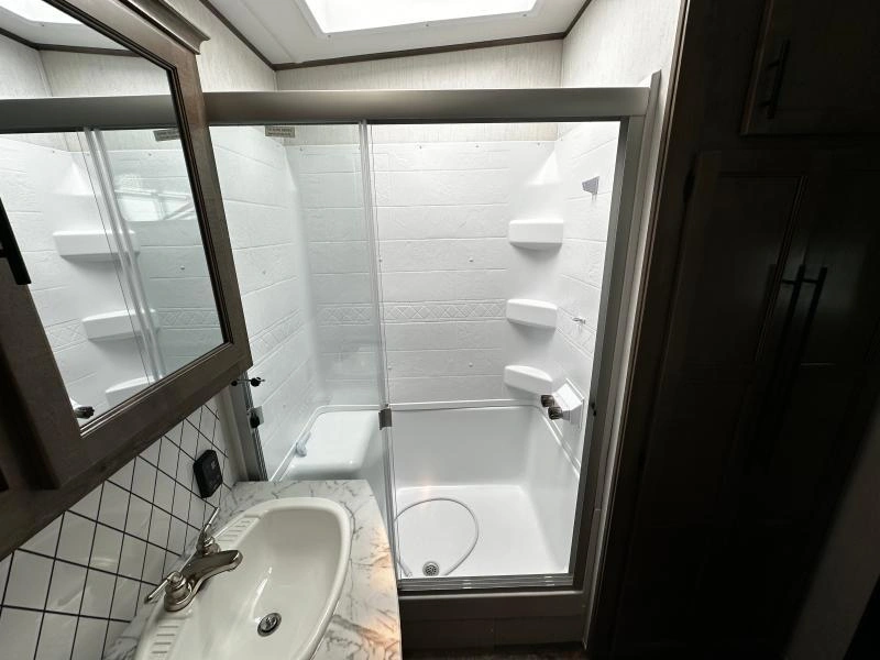 Forest River Sabre 37flh 2022 alt