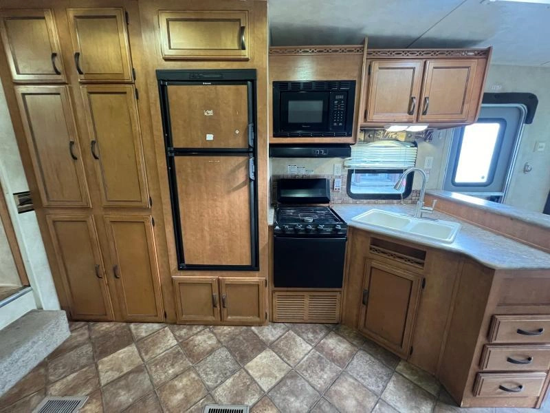 2014 Palomino Puma 276rlss alt