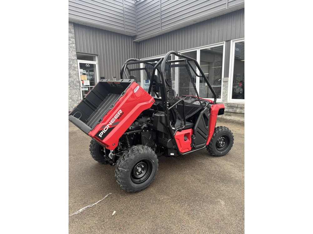 Honda Pioneer 520 2026 alt
