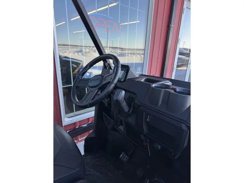 2026 Polaris Ranger 1000 Premium thumbnail 6