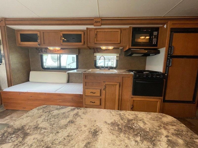 Coachmen Apex 278rls 2013 alt