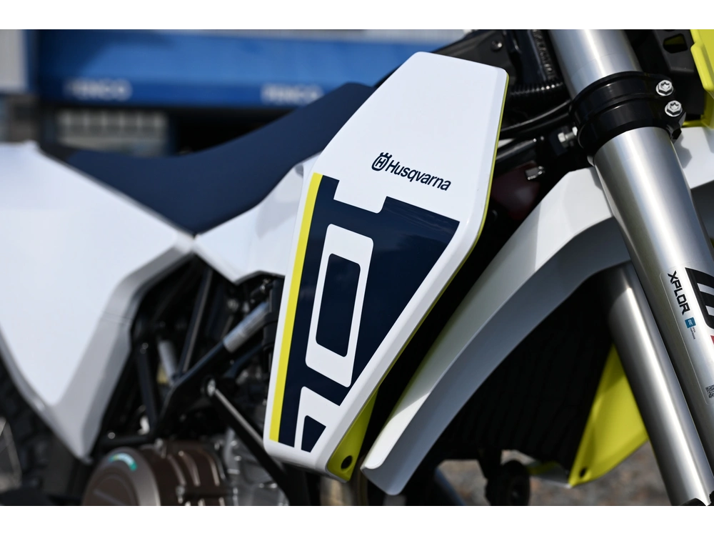2027 Husqvarna 701 Enduro alt