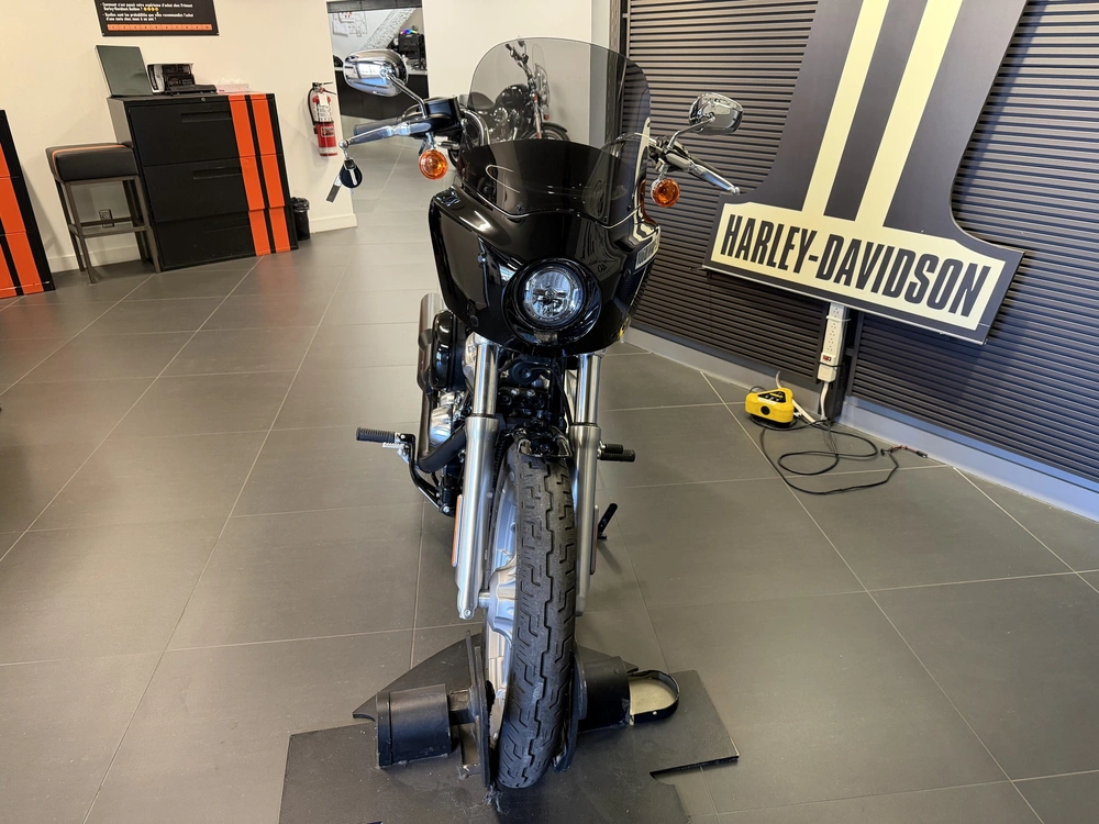 Harley-davidson Softail Standard Fxst Fxst 2023
