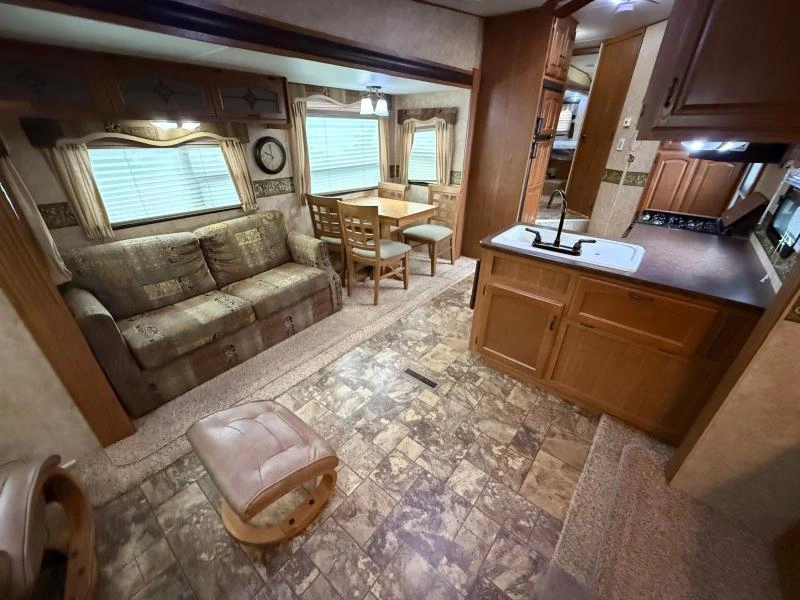Crossroads Cruiser 32mk 2011 alt