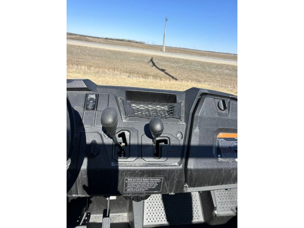 2025 Honda Pioneer 700-4p Dlx alt
