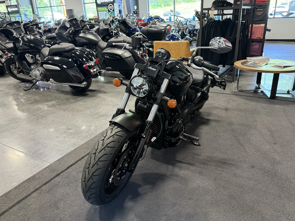 2026 Indian Motorcycle Scout Sixty Bobber alt