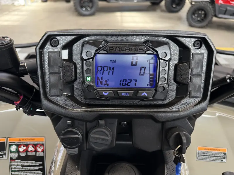 2026 Polaris Sportsman 570 Eps Desert Sand alt