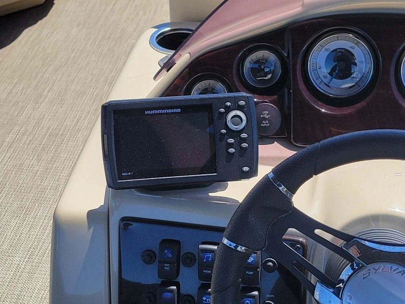 2019 Sylvan Mirage820 Gris alt