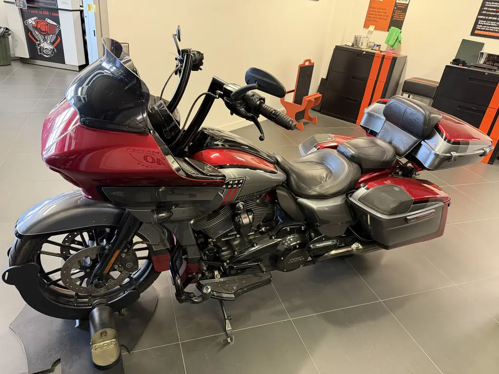 2019 Harley-Davidson CVO Road GlideFLTRXSE