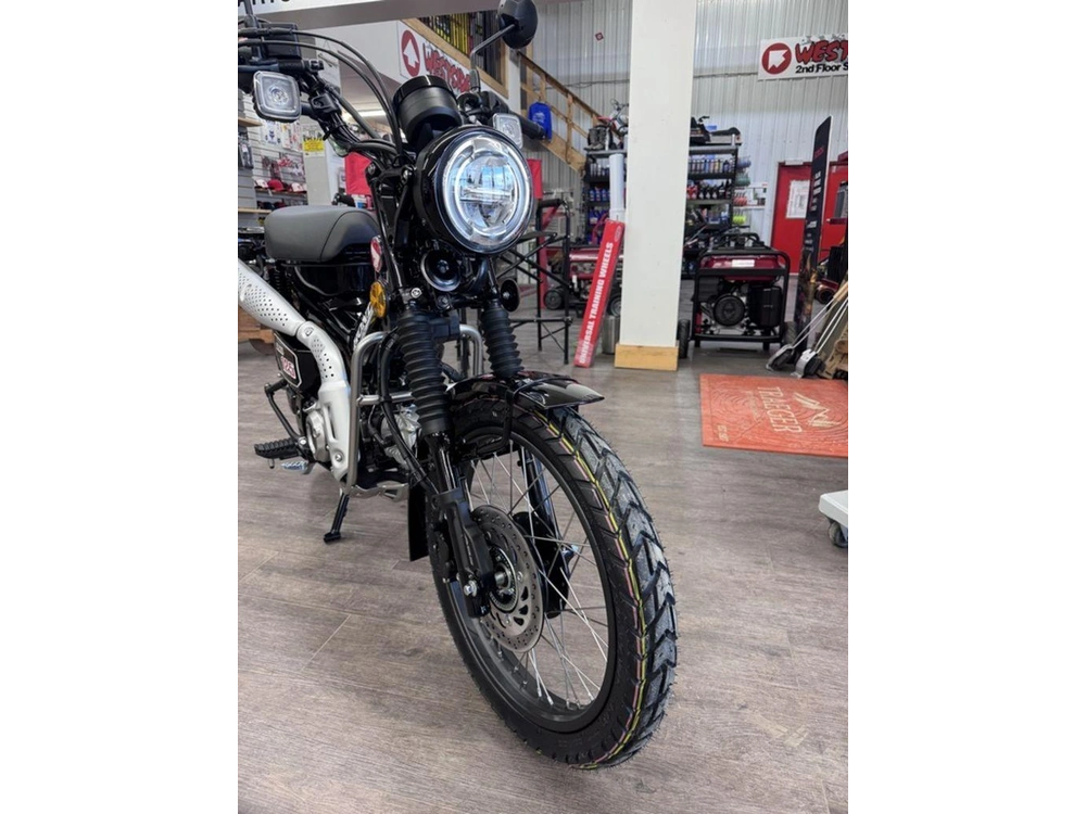 2026 Honda Trail 125 alt